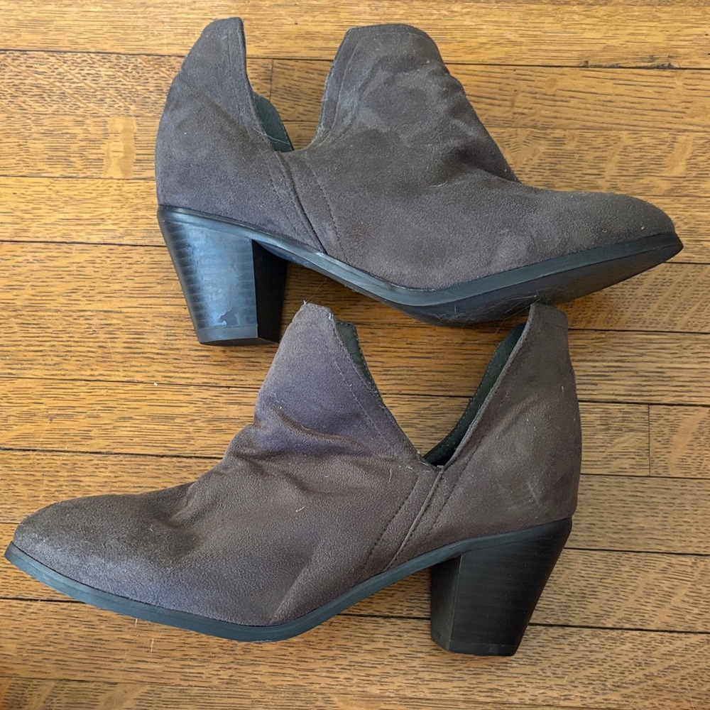 Lovesick Women's Brown Ankle Boots